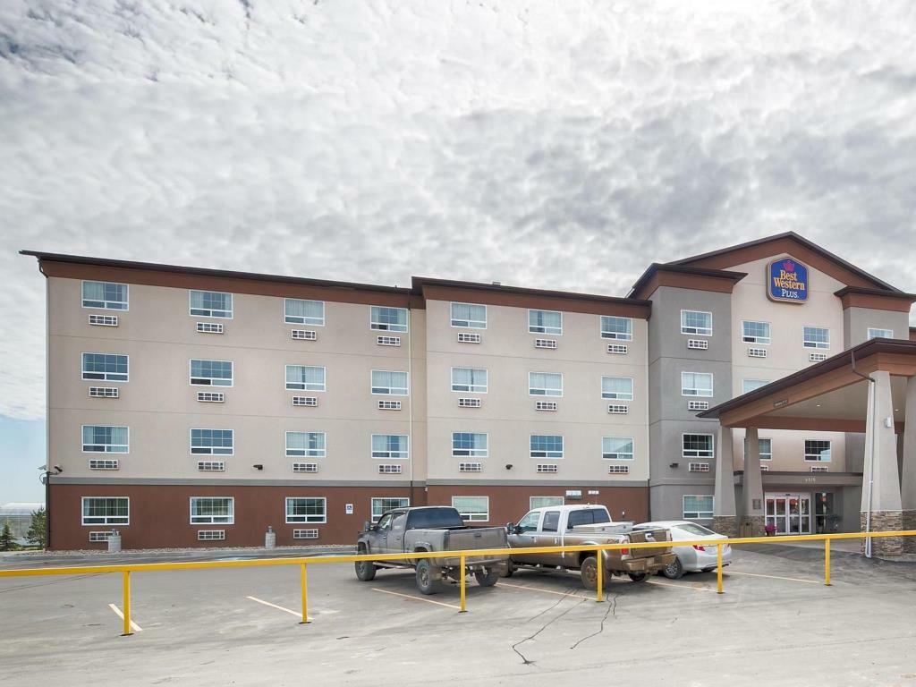 ベストウェスタン プラス ピース リバー ホテル アンド スイーツ Peace River エクステリア 写真